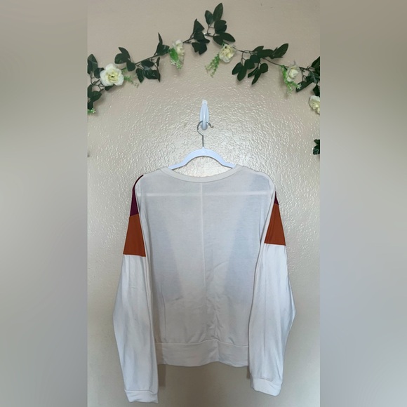 Color-block Sweatshirt - Picture 2 of 2